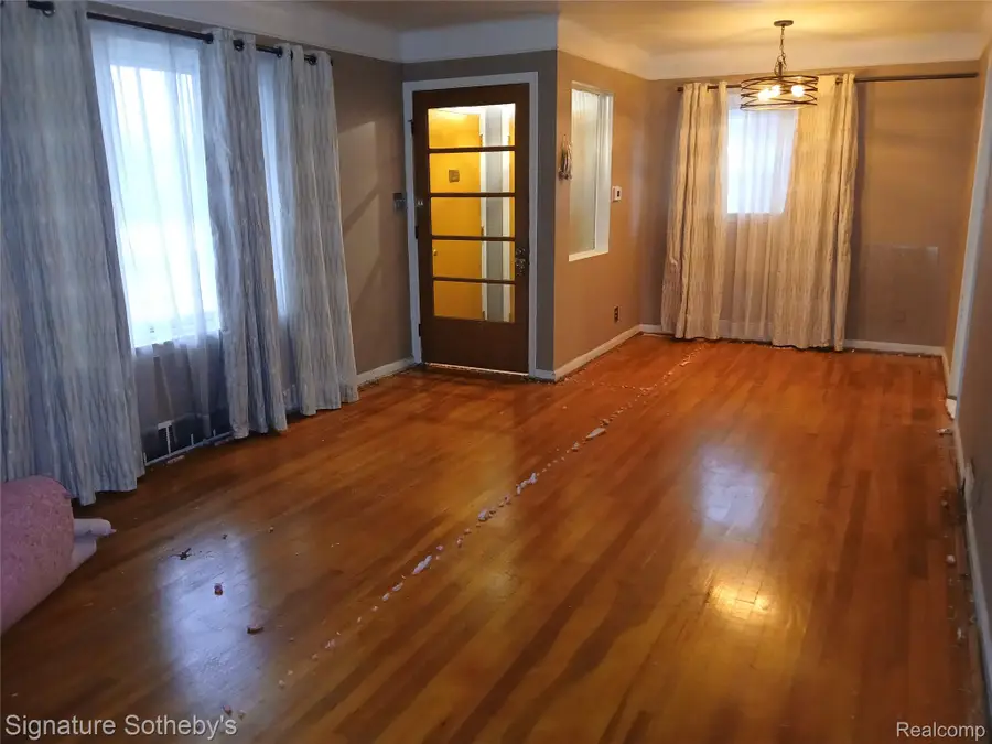 22101 Church Street, Oak Park, MI 48237 - Image #3