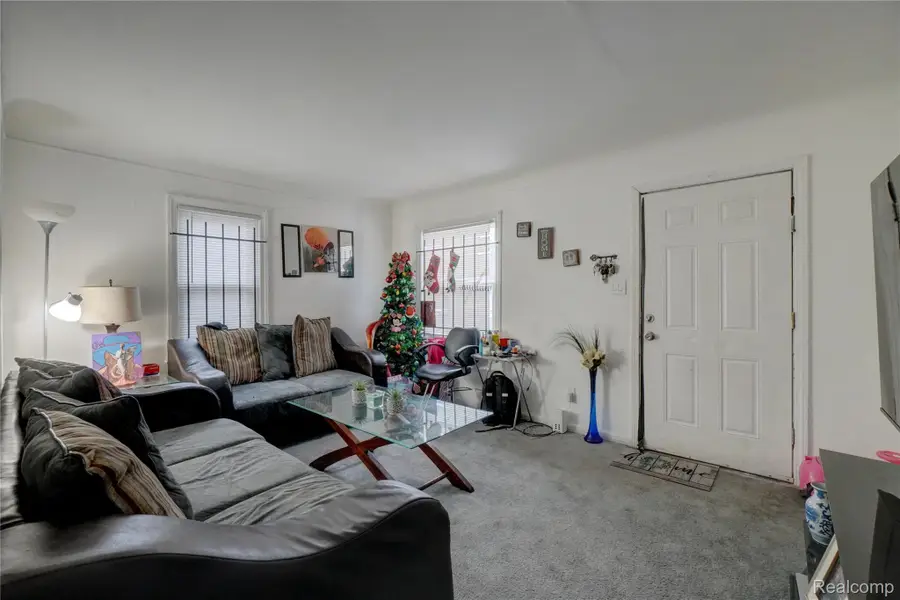 19161 Meyers Road, Detroit, MI 48235 - Image #3