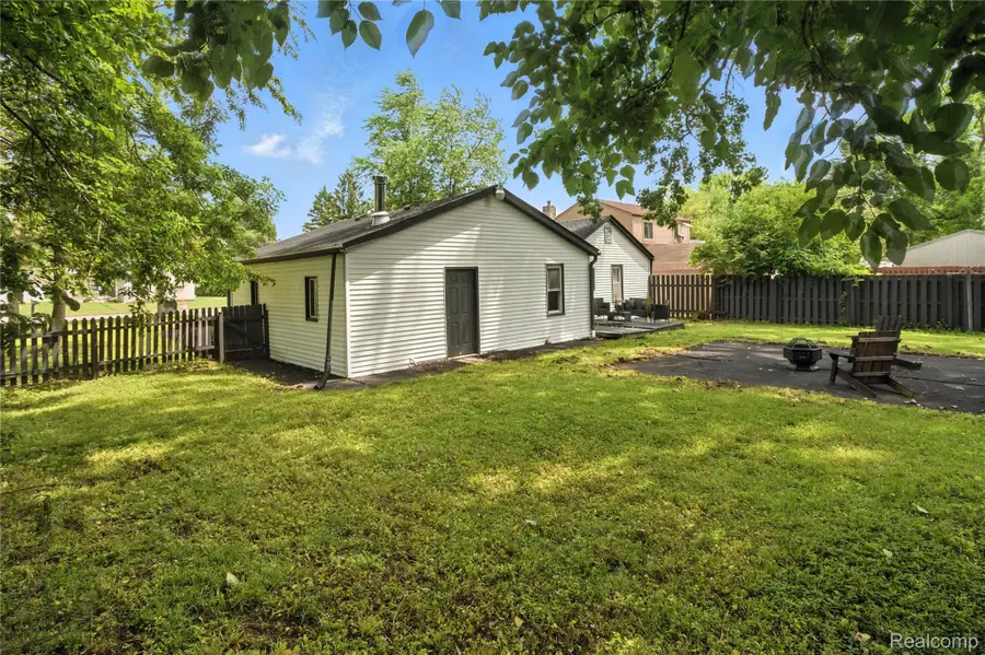 8411 Hugh Street, Westland, MI 48185 - Image #3