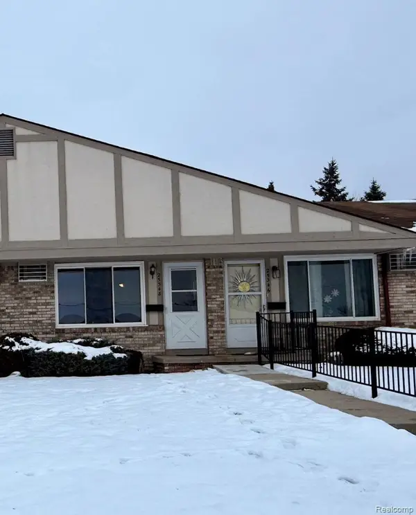 25348 Franklin Terrace, SouthLyon, MI 48178