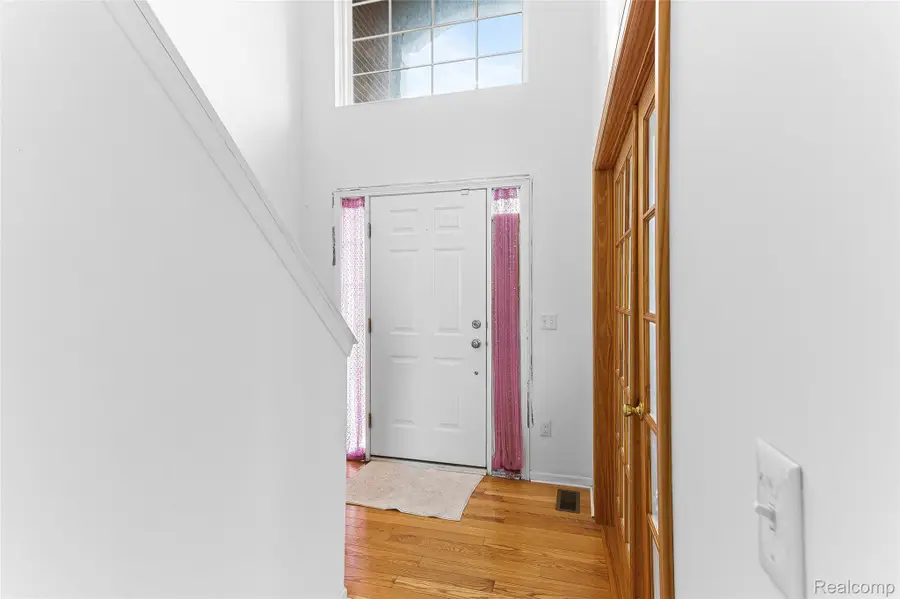 33555 Birchlawn, Westland, MI 48185 - Image #2