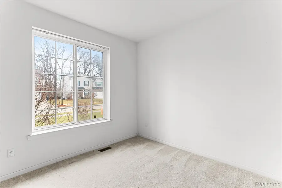 33555 Birchlawn, Westland, MI 48185 - Image #3