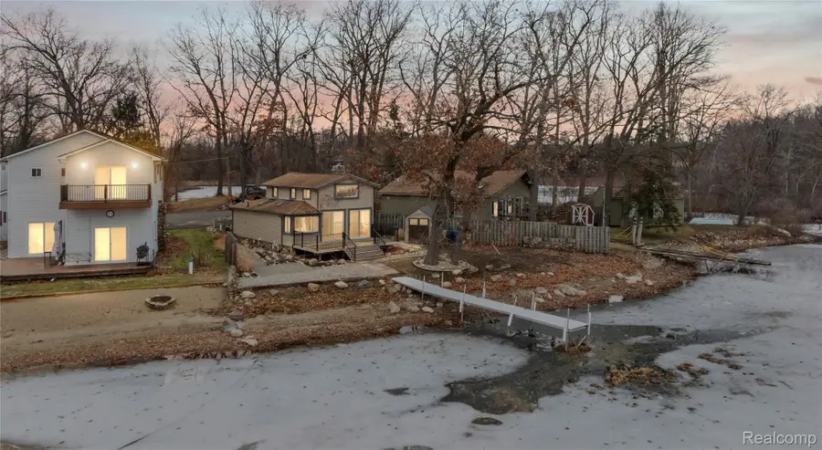 3080 Steeple Hill Road Road, White Lake, MI 48383 - Image #2