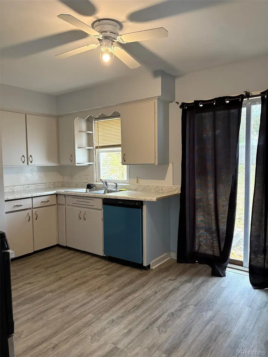 602 S Meade Street, Flint, MI 48503 - Image #2