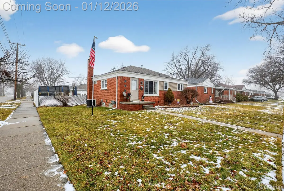 28901 Joan Street, Saint Clair Shores, MI 48081 - Image #1