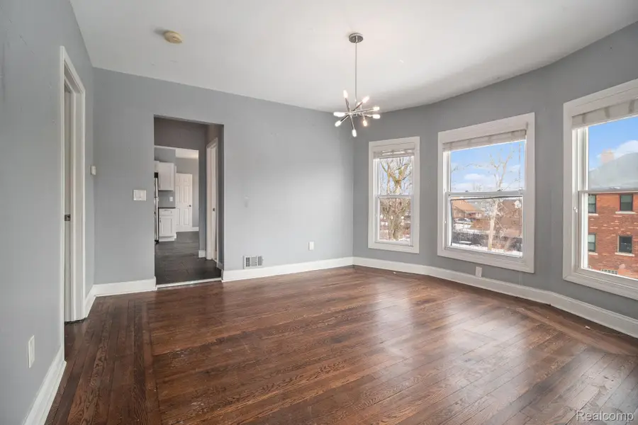 595-597 Belmont Street, Detroit, MI 48202 - Image #3