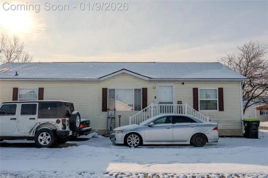 45954 Bonaventure Drive, Macomb, MI 48044 - Image #2