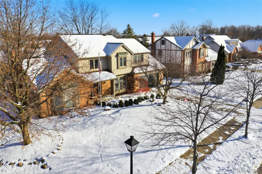 20152 Ellen Drive, Livonia, MI 48152 - Image #3