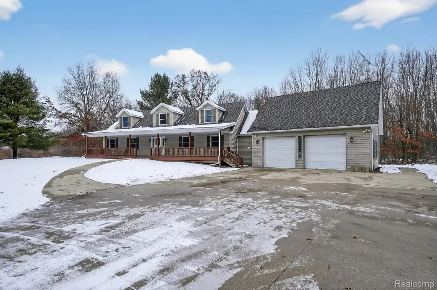 5099 Shields Road, Holly, MI 48442 - Image #3