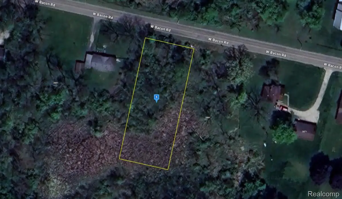 3911 W Bacon Road, Hillsdale, MI 49242 - Image #1