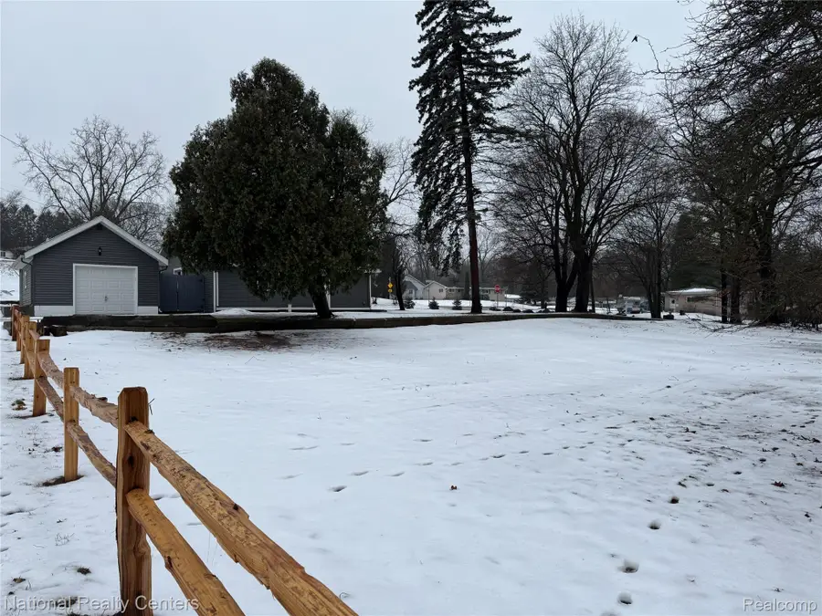 4915 Clarkston Road, Clarkston, MI 48348 - Image #3