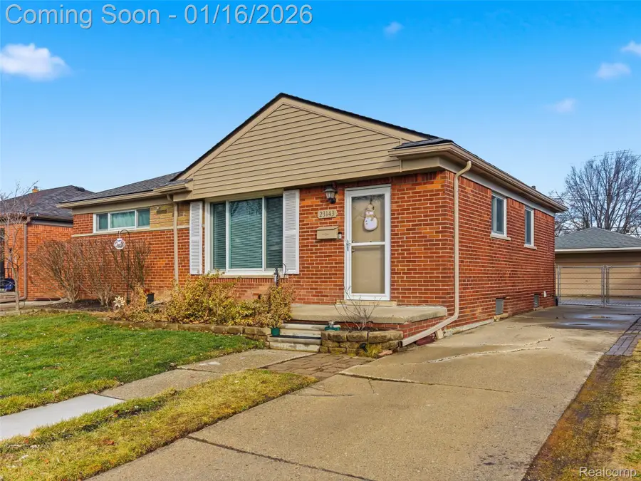 23143 Playview Street, Saint Clair Shores, MI 48082 - Image #3