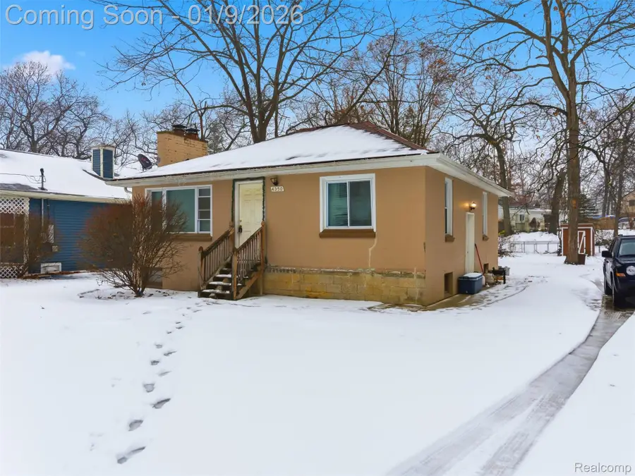 4350 Lotus Drive, Waterford, MI 48329 - Image #3