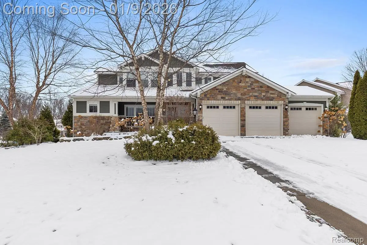 3580 Westhampton Court Ne, Grand Rapids Charter Township, MI 49546 - Image #1