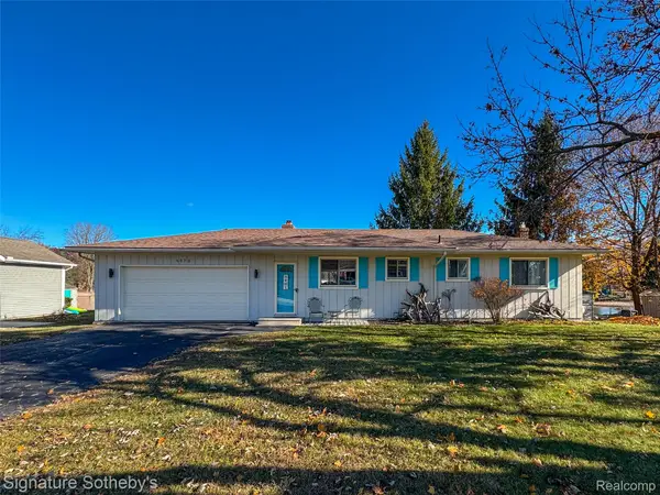 6072 Brockway Street, CommerceTwp, MI 48382