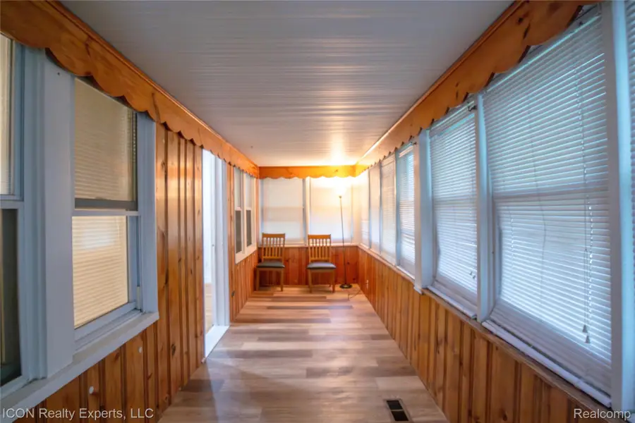 6838 Braun, Center Line, MI 48015 - Image #2