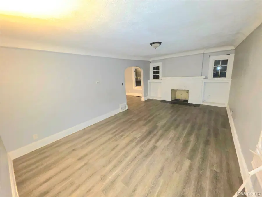 15384 Kentucky Street, Detroit, MI 48238 - Image #2