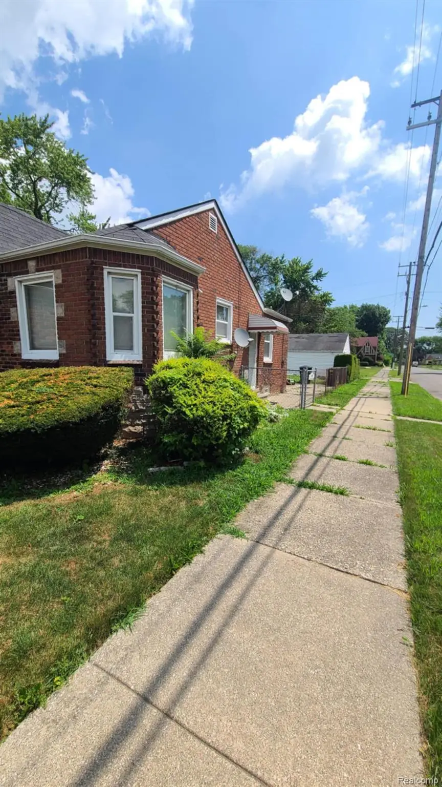 9700 Wayburn Street, Detroit, MI 48224 - Image #2