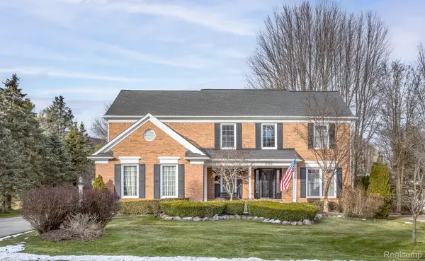 2456 Westwood Drive, RochesterHills, MI 48306