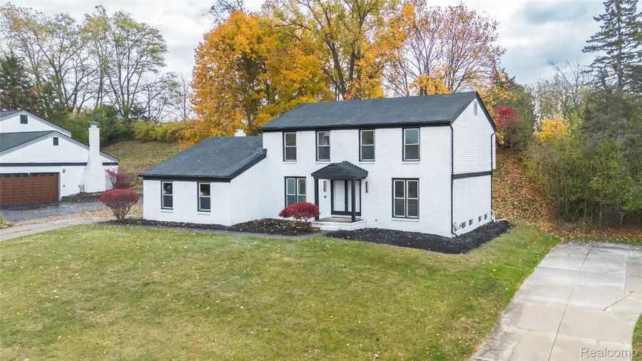 5435 Tequesta Drive, West Bloomfield, MI 48323 - Image #2