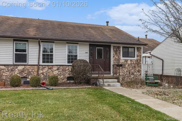 500 Red Cedar Boulevard, Williamston, MI 48895