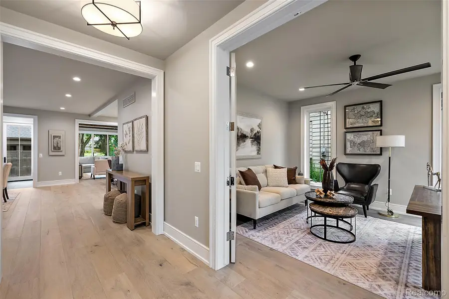 345 Kimberly Street, Birmingham, MI 48009 - Image #2