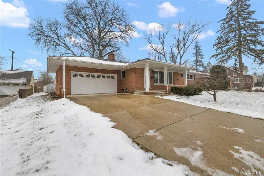 349 Arthur Street, Plymouth, MI 48170 - Image #3