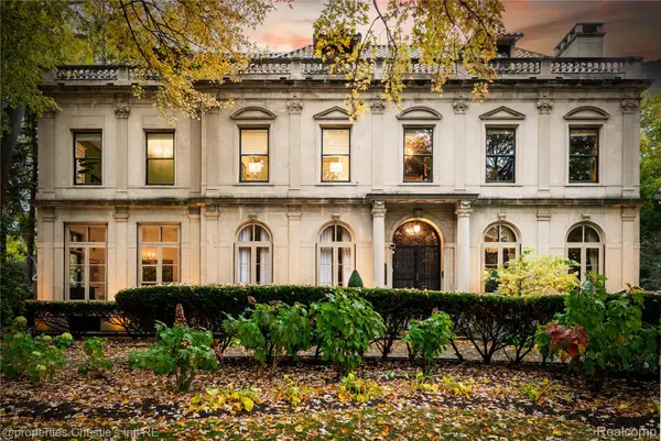 2150 Iroquois Street, Detroit, MI 48201