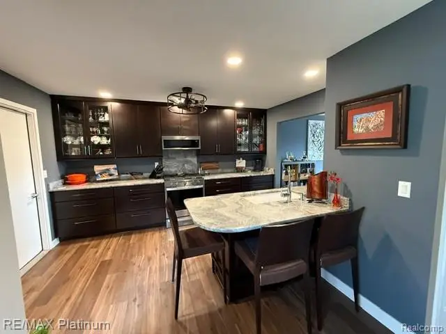 674 Summit Ridge Drive, Milford, MI 48381 - Image #3