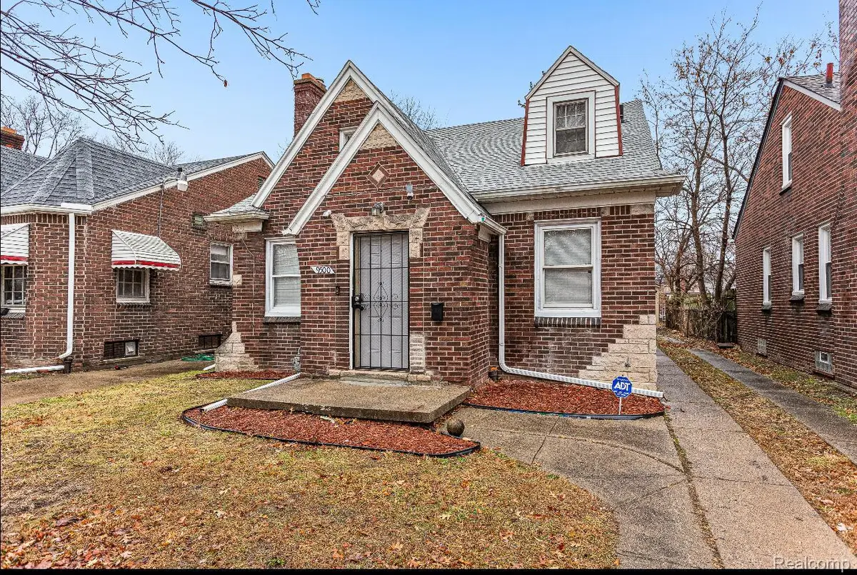 9500 Lakepointe Street, Detroit, MI 48224 - #1