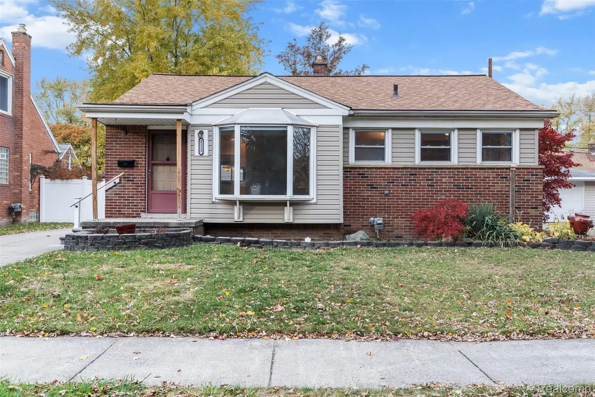 2115 E Hudson Avenue, Royal Oak, MI 48067 - Image #1