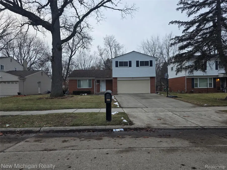 29441 Somerset Drive, Southfield, MI 48076 - Image #2