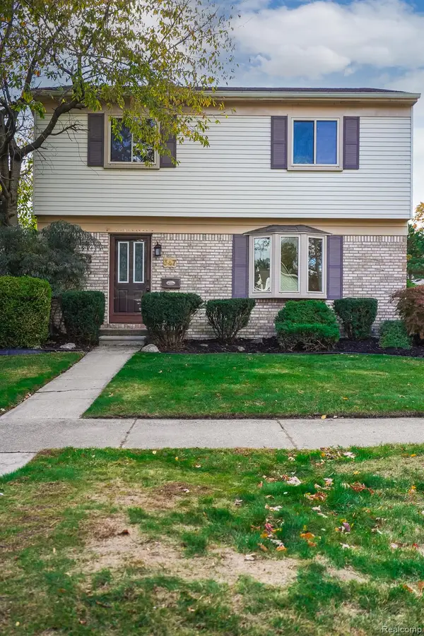 547 Orchard Street, Wyandotte, MI 48192