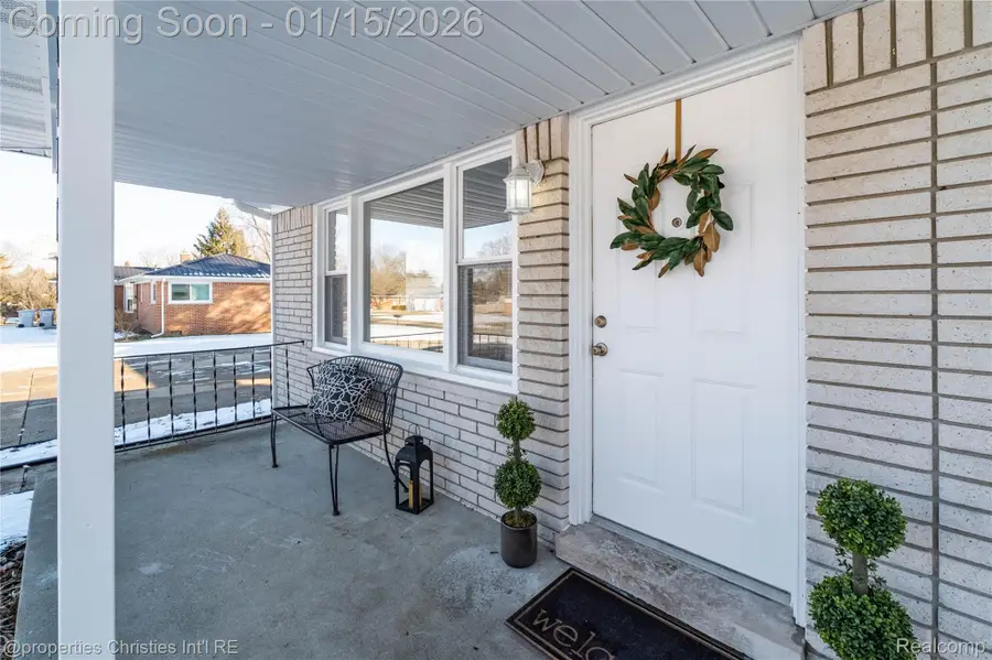 61403 Fairland Drive, Lyon, MI 48178 - Image #3