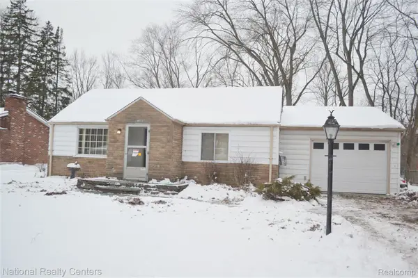 17005 Oporto Street, Livonia, MI 48154