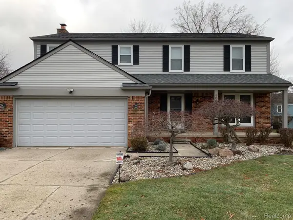 5682 Stonington Stonington Court, WestBloomfield, MI 48322