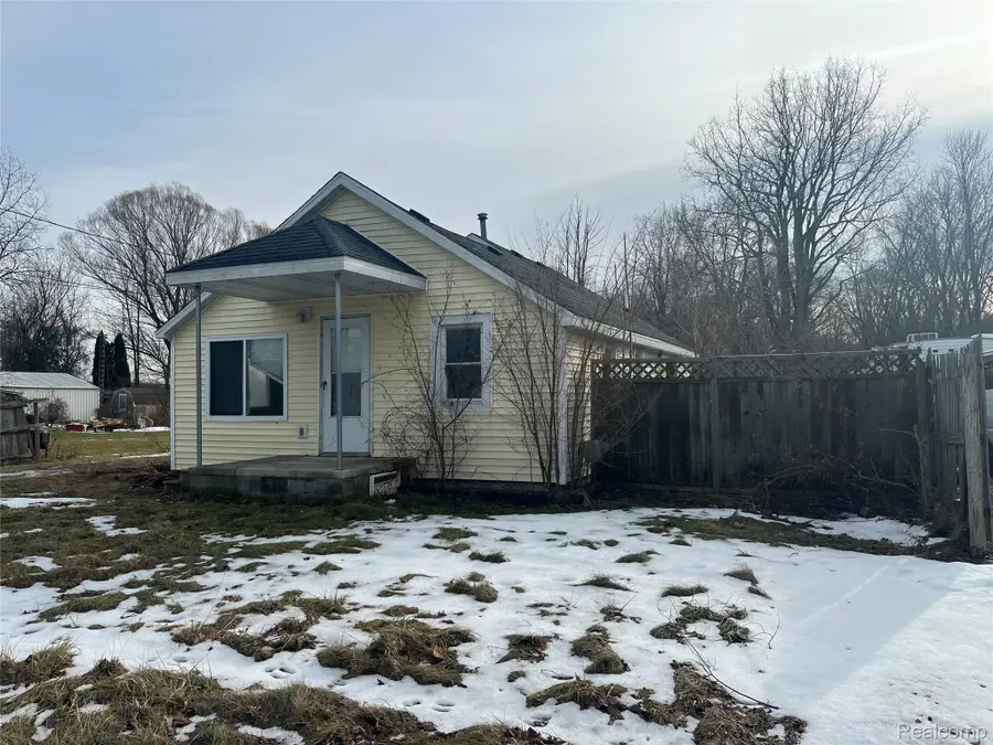 5805 Swan Creek Road, Saginaw, MI 48609 - #2