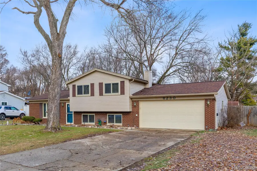 6230 Barker Drive, Waterford, MI 48329 - Image #2