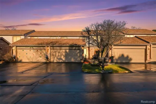 20148 Evergreen Meadows Road, Southfield, MI 48076