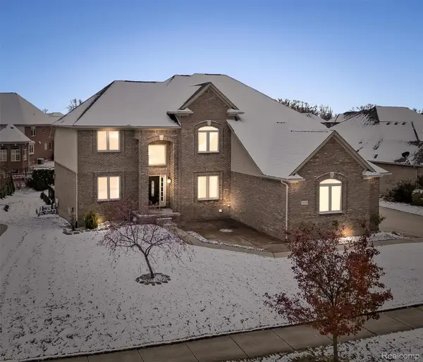 16348 Via Montella, Macomb, MI 48042