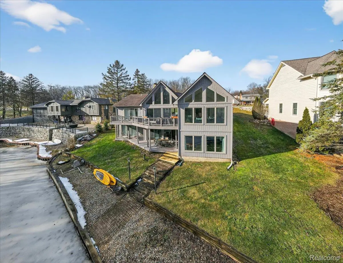 6346 Simler Drive, Clarkston, MI 48346 - Image #1