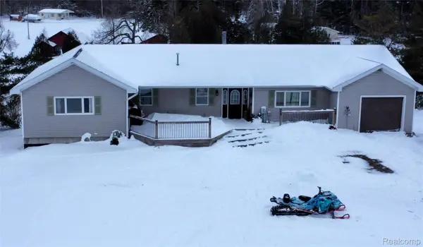 5200 Blue Heron Lane, Cheboygan, MI 49721