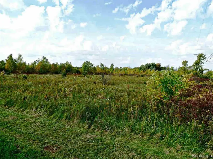 9147 Corunna Road, Flint, MI 48532 - Image #2