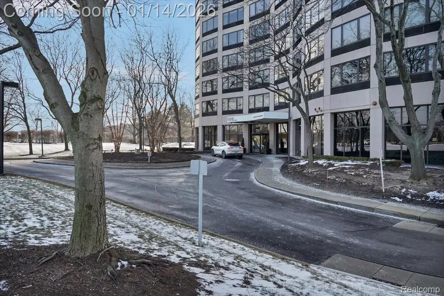 5000 Town Street #3206, Southfield, MI 48075 - Image #2