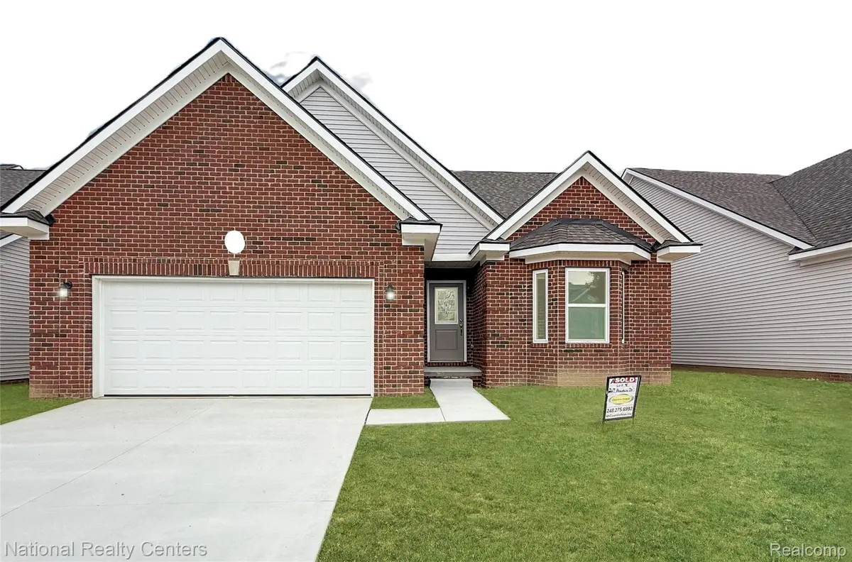 8293 Pleasant Creek, Goodrich, MI 48438 - Image #1