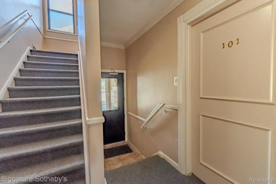 25835 Woodward Avenue #101, Royal Oak, MI 48067 - Image #3