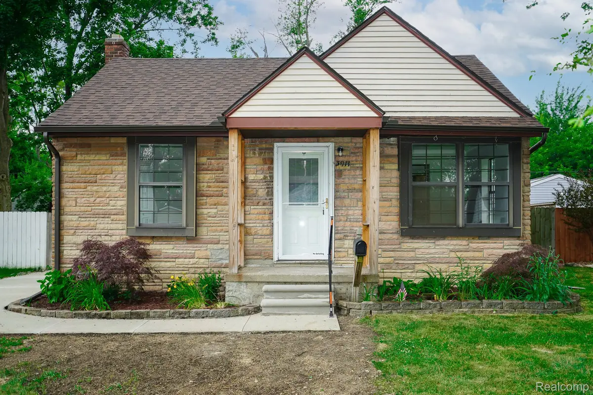 3911 Thomas Avenue, Berkley, MI 48072 - Image #1
