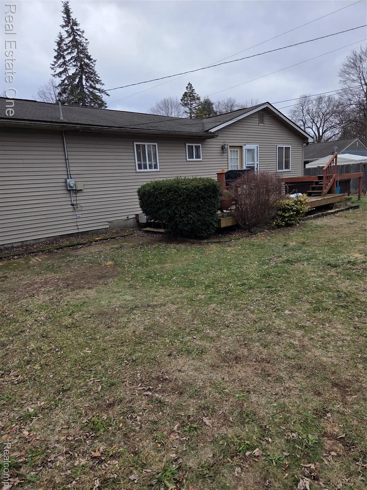 733 Luna Court, Orion, MI 48362 - Image #1