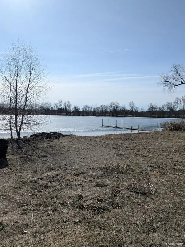 00 Oregon Road, Lapeer, MI 48446