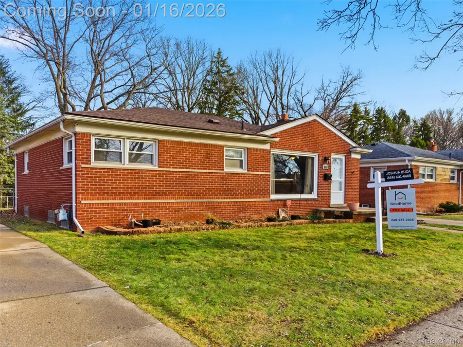 9687 Seavitt Drive, Allen Park, MI 48101 - Image #2